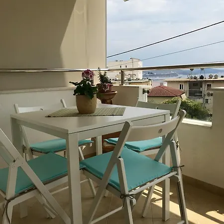 Central City Apartment Sarandë