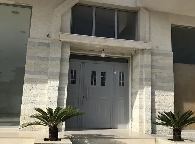 Central City Apartment * Sarandë